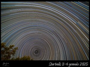 Scopri di più sull'articolo La Magia degli Startrails: Dipingere il Cielo con la Luce delle Stelle